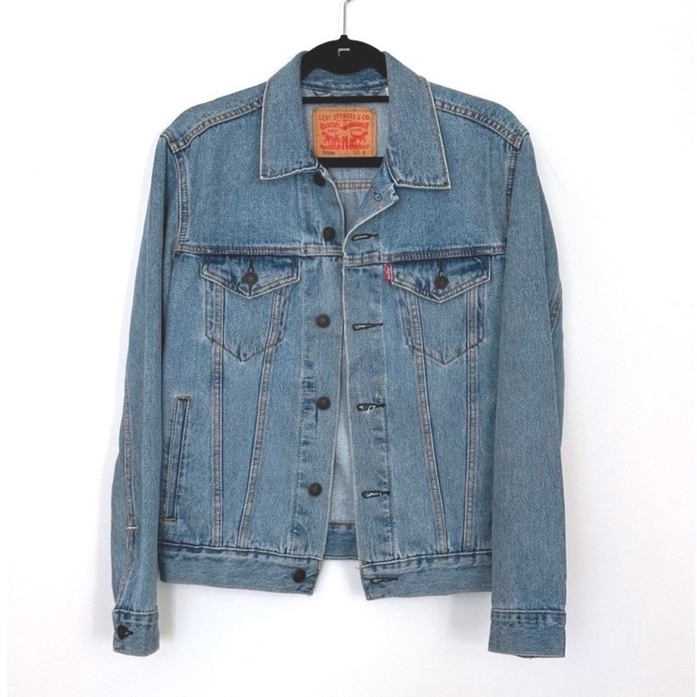 Levis Mens Denim Trucker Jacket S Light Wash Blue Cotton Jean Coat 72334